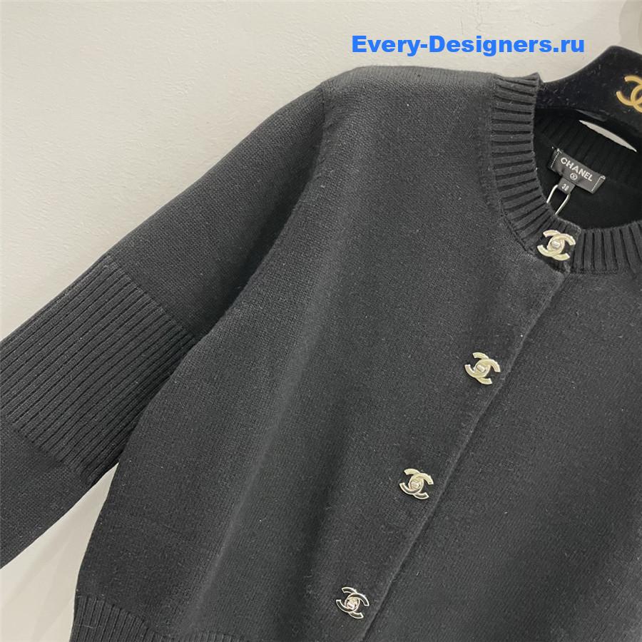 Ch**el vintage cashmere cardigan black