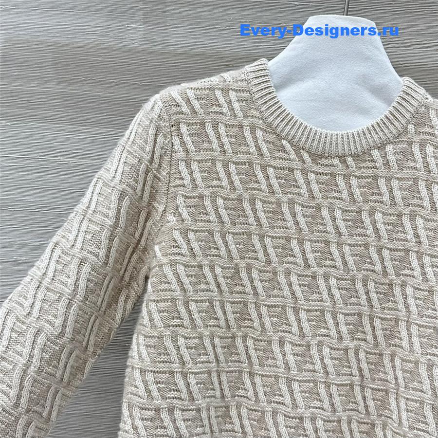 F**di ff v-neck silk/wool sweater beige
