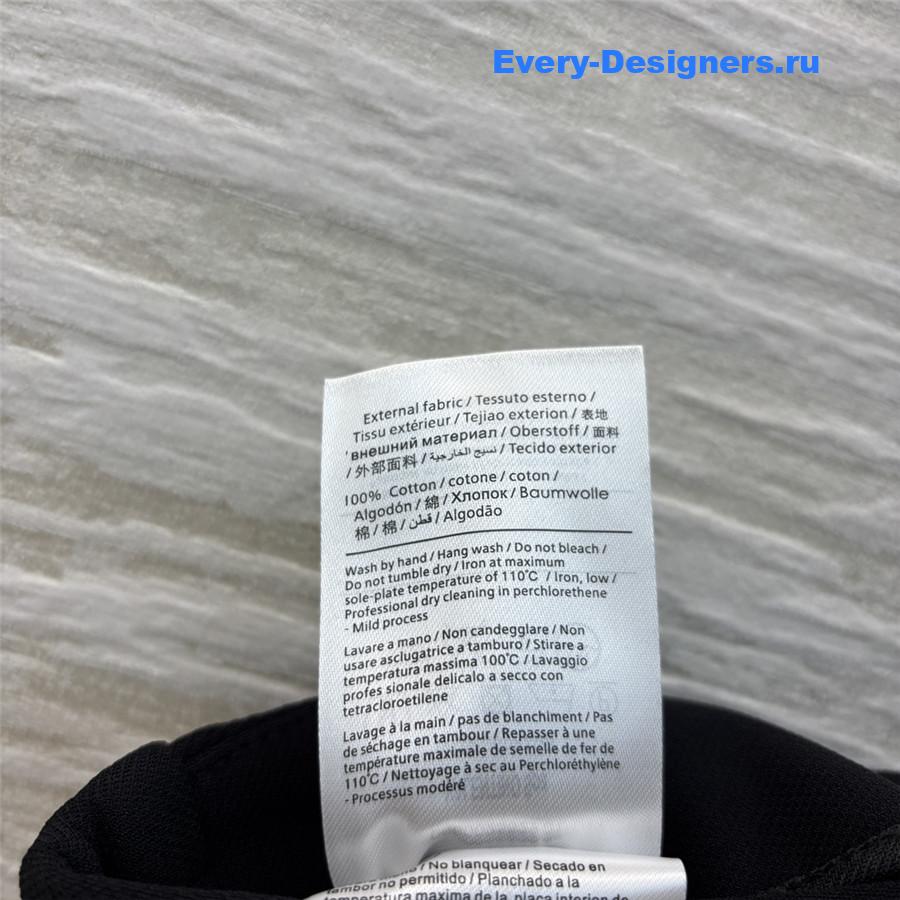 Va1e*ntin0 thick straight pants