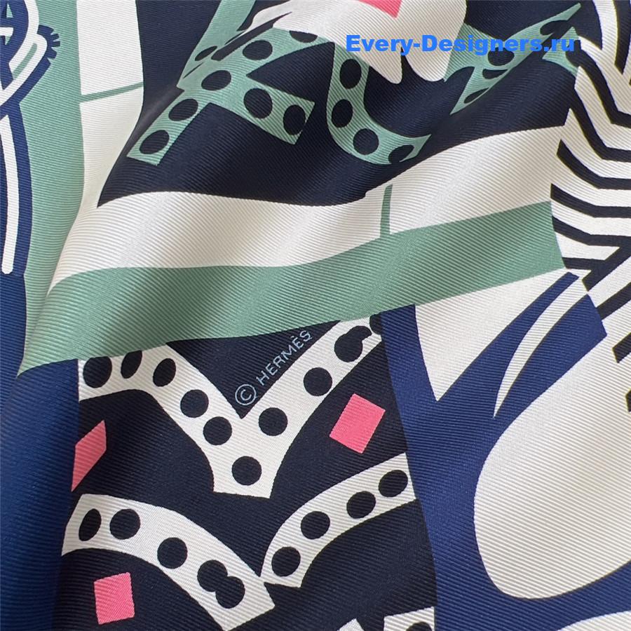 H**me5 “gaucho saddle” 90 scarf