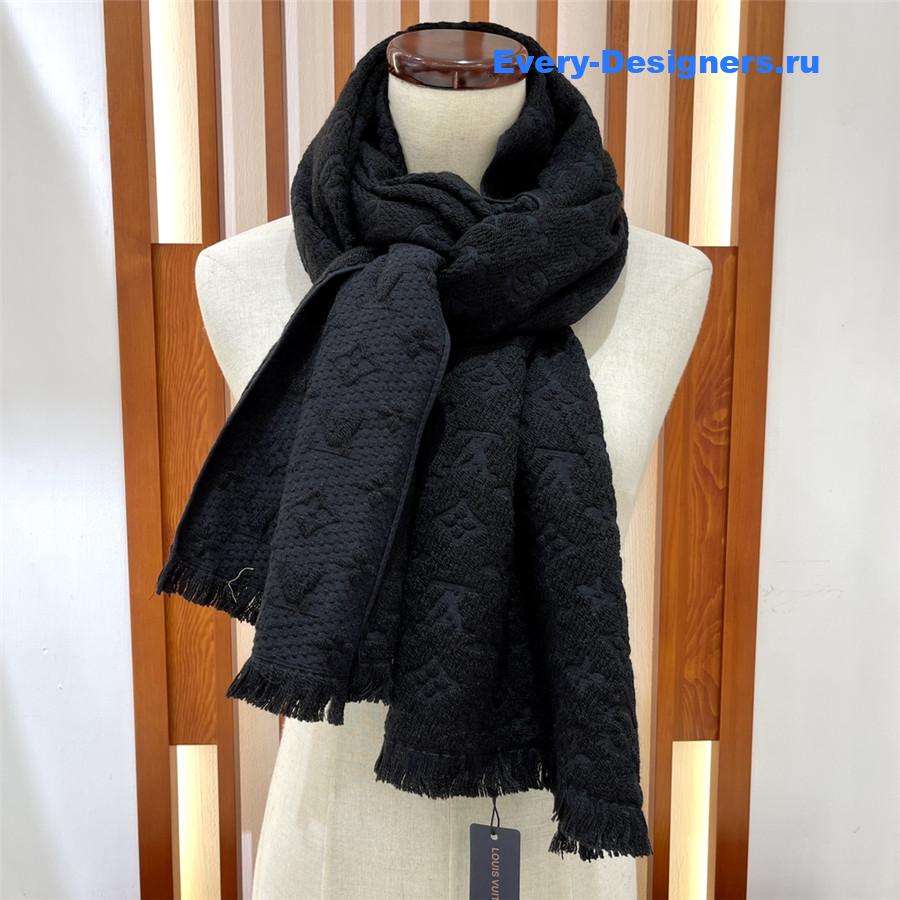 l0vis Vvtt0n lv monogram classic scarf