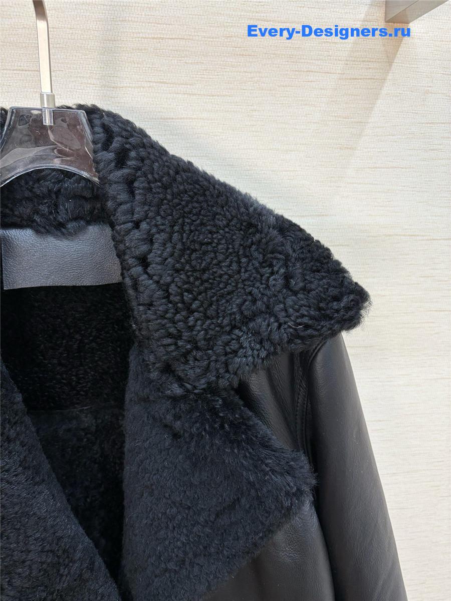 L0r0 P1ana shearling coat
