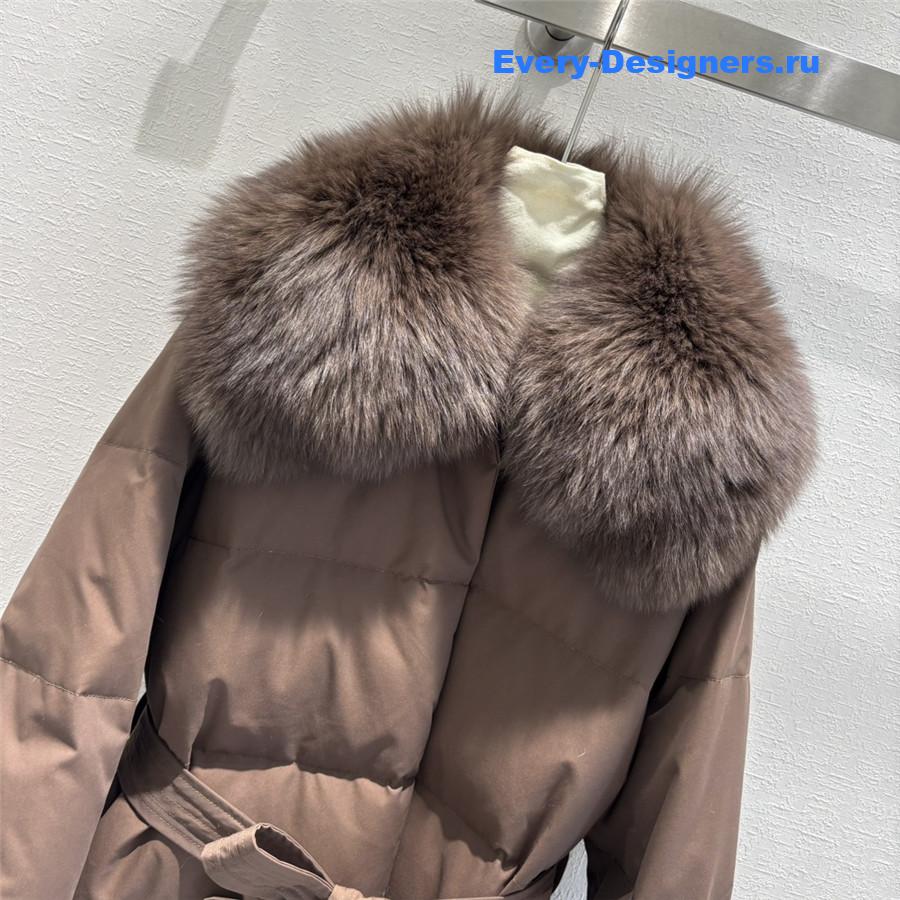 L0r0 P1ana goose down jacket