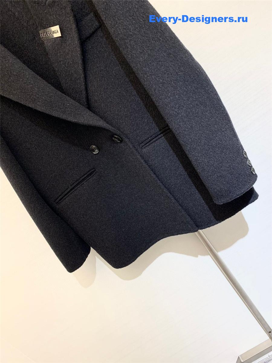 Ba1en*iaga loose wool cropped coat