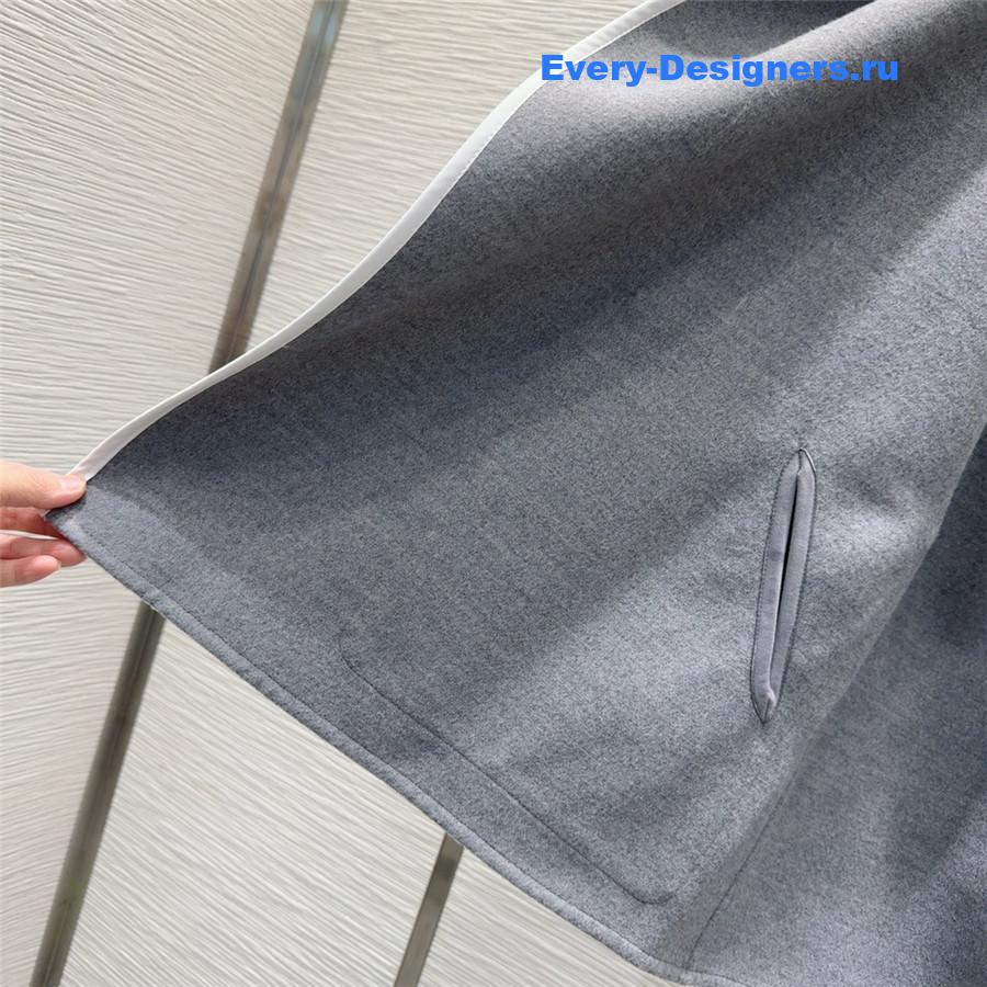 l0vis Vvtt0n lv reversible jacket