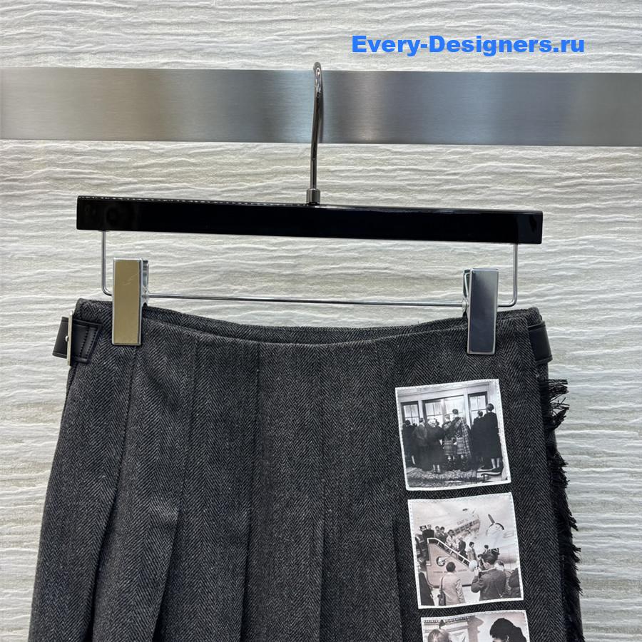 D10r woolen pleated skirt