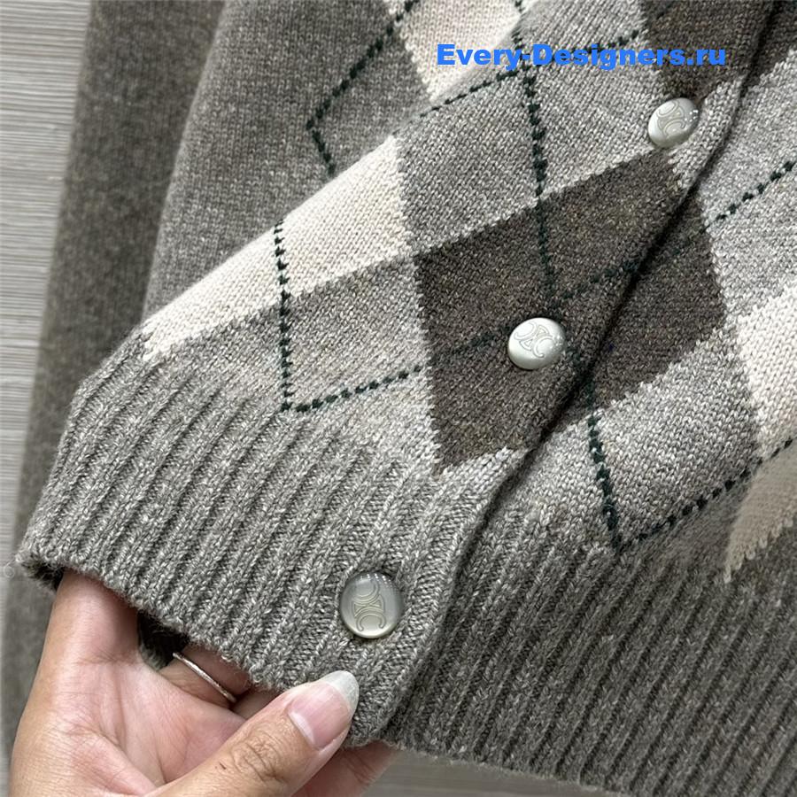 Ce1i*e fleece logo knitted cardigan