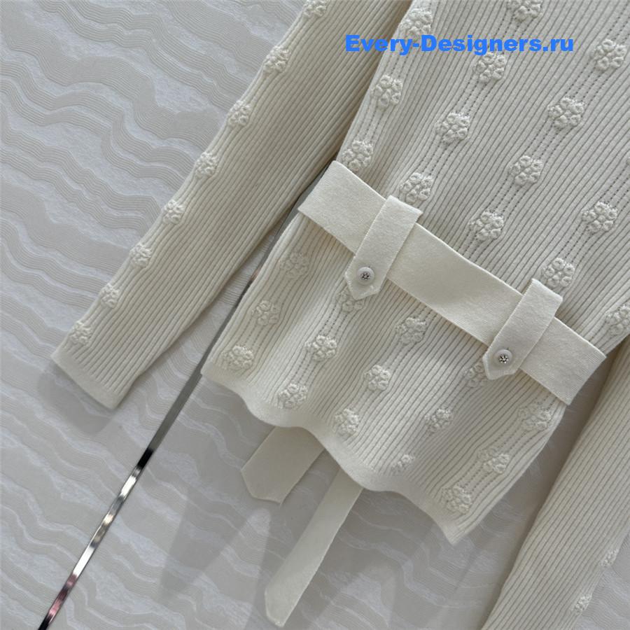 Ch**el belted jacquard rib sweater white