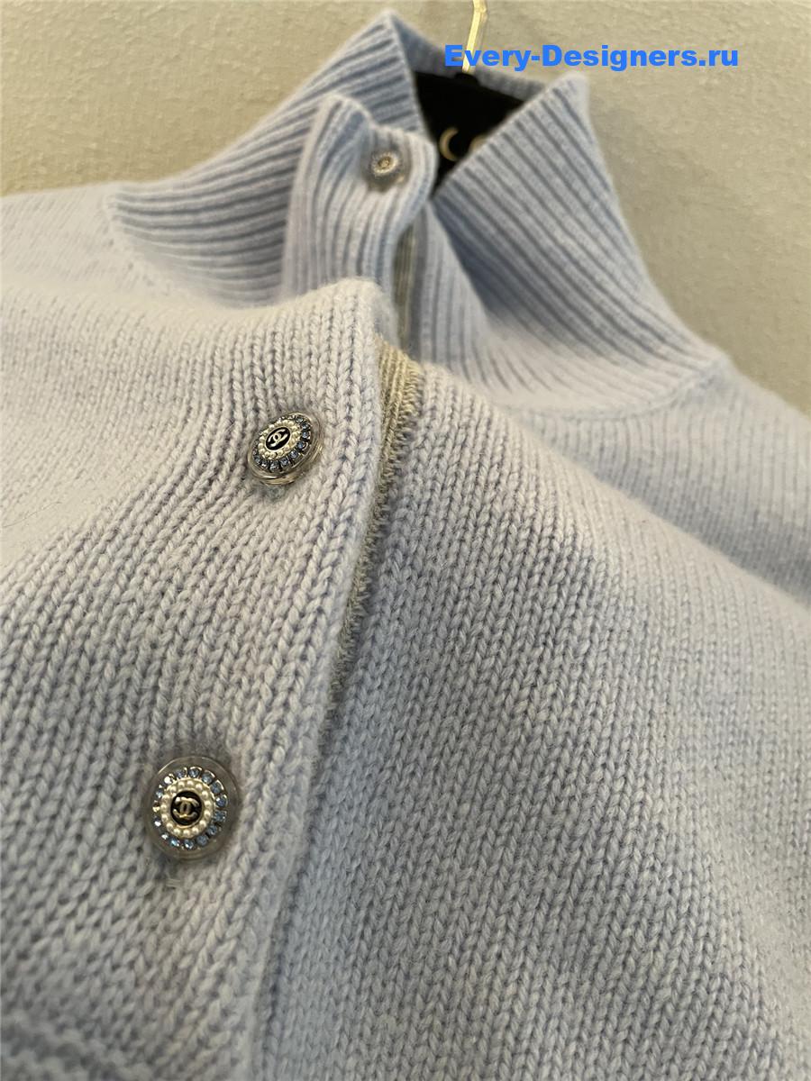 Ch**el patch turtleneck rib pullover grey