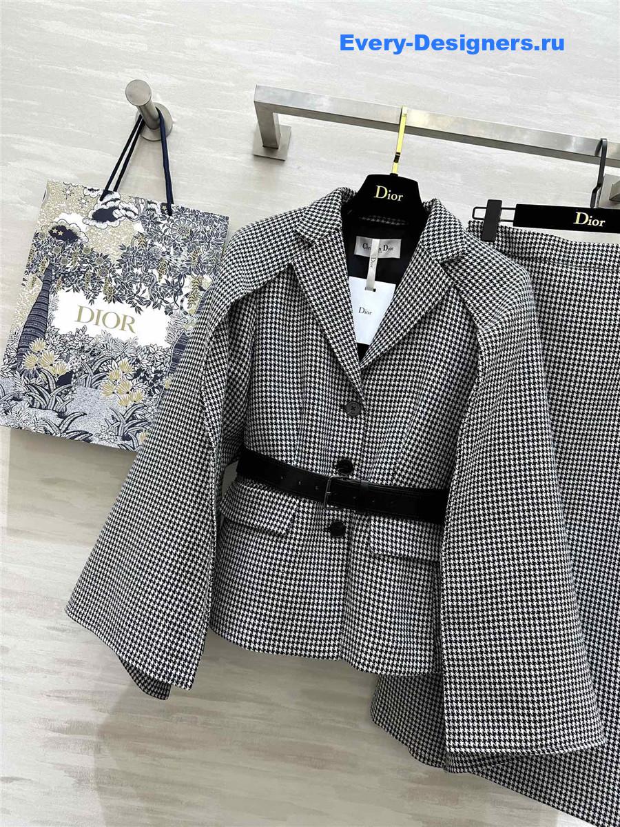 D10r houndstooth suit