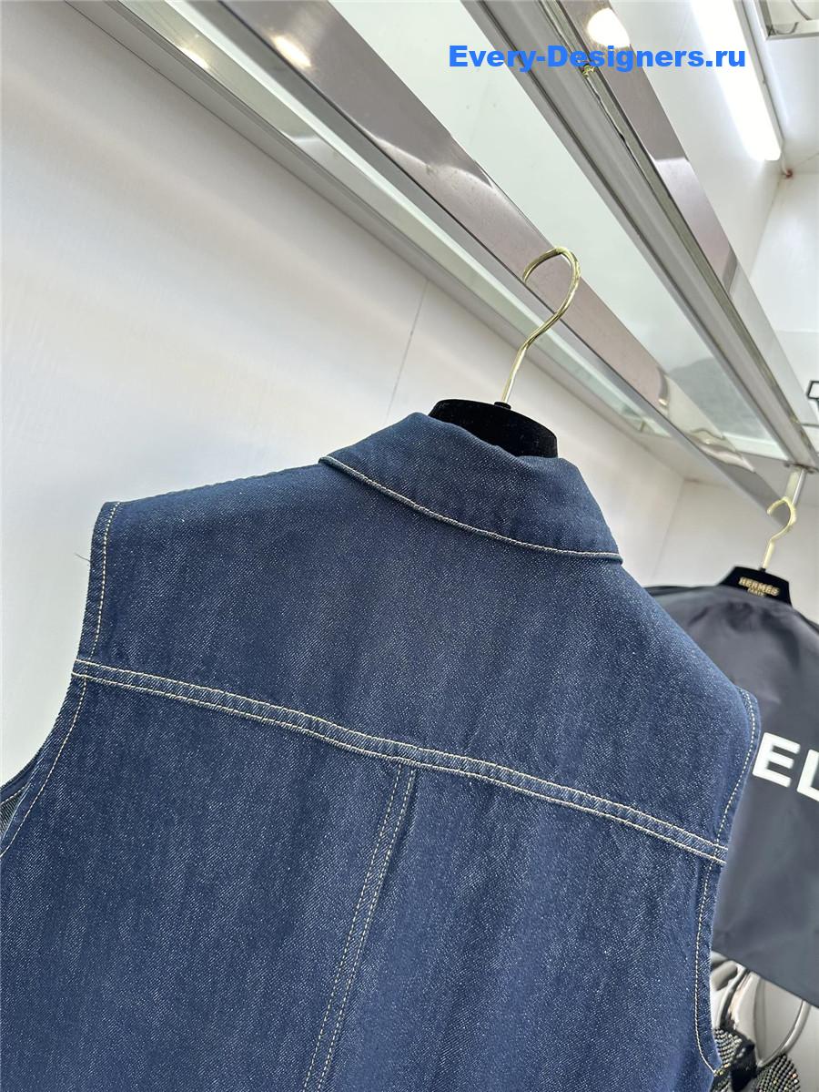 Ch**el cargo four pocket vest