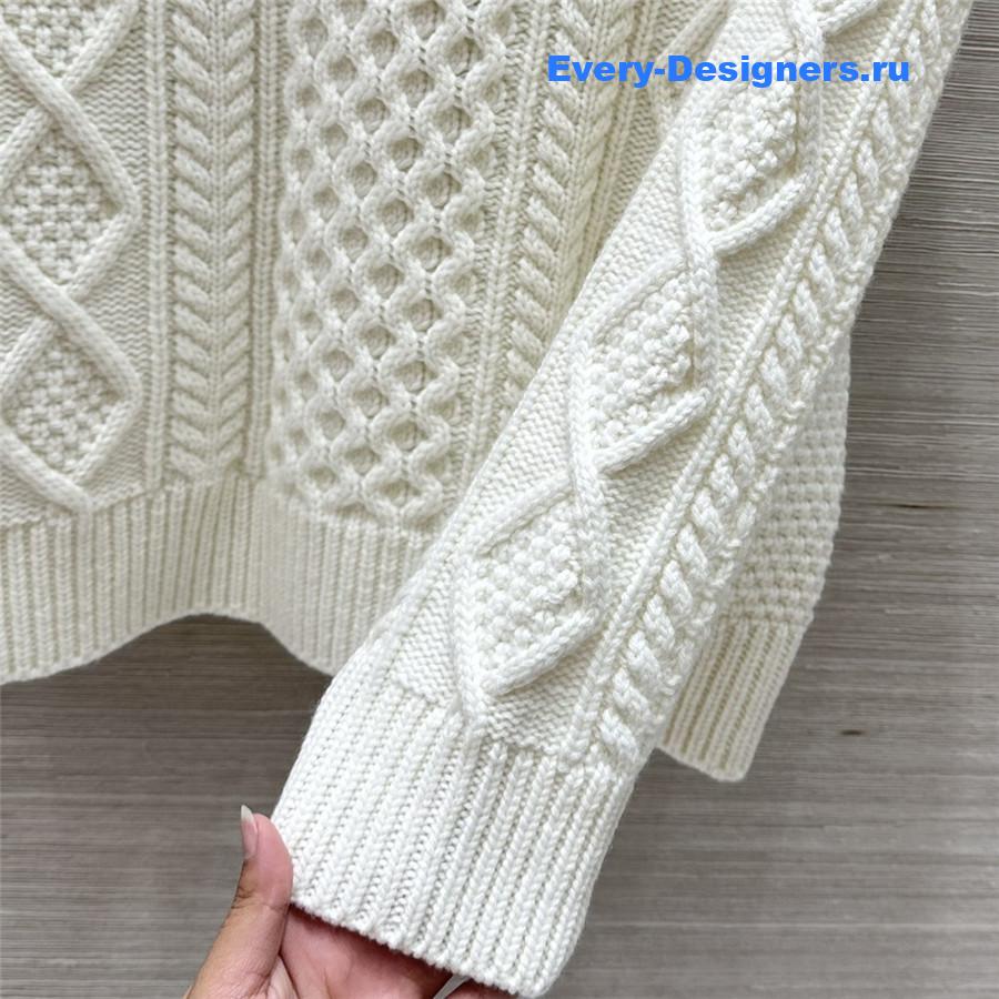 L0r0 P1ana cable cashmere sweater in white
