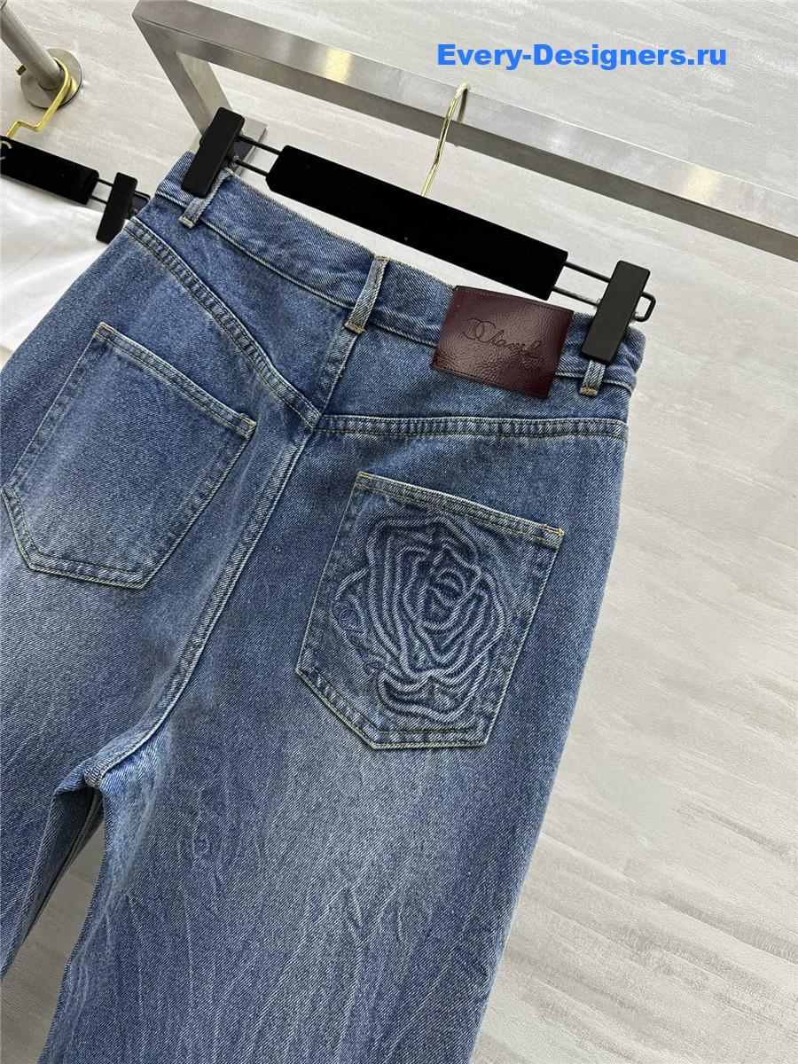 Ch**el fleece straight jeans