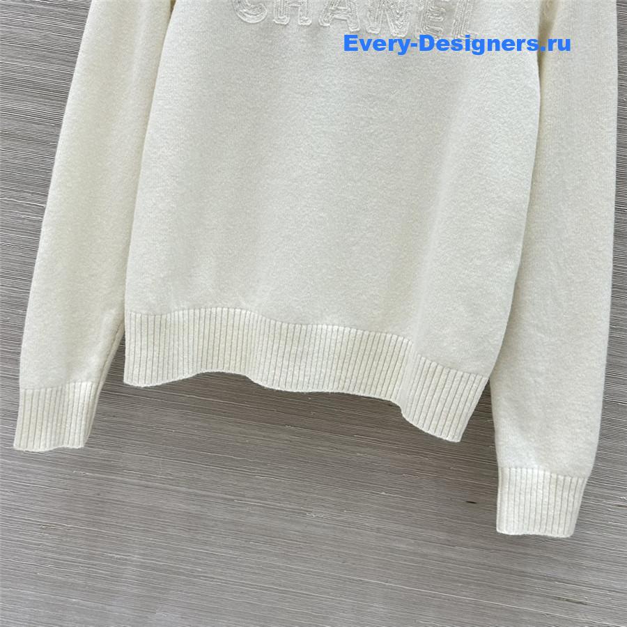 Ch**el cashmere top + pants set