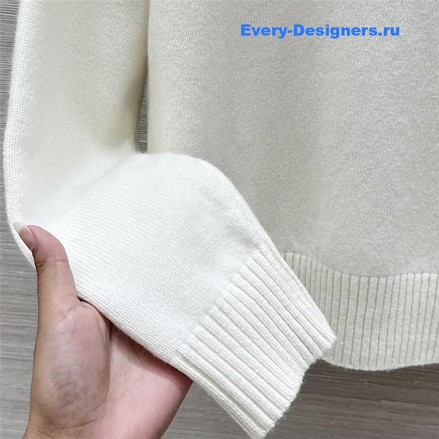 Ch**el cashmere top + pants set