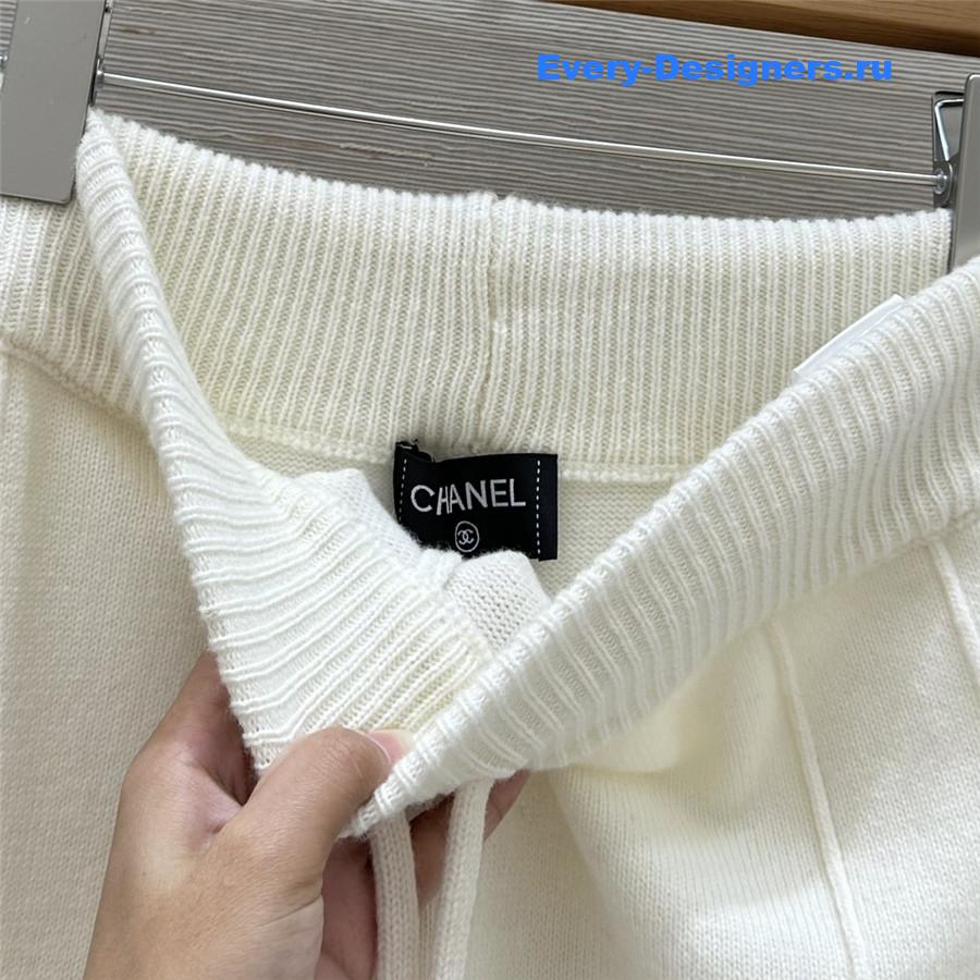 Ch**el cashmere top + pants set