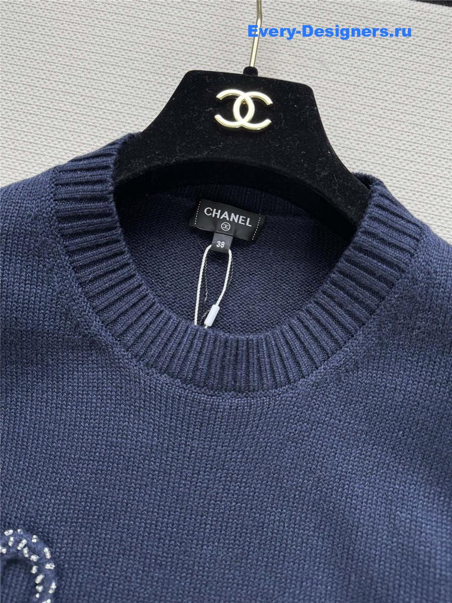 Ch**el logo cardigan