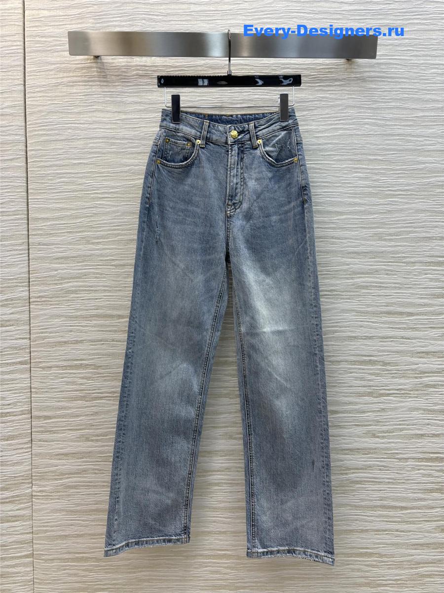 Ce1i*e washed blue jeans