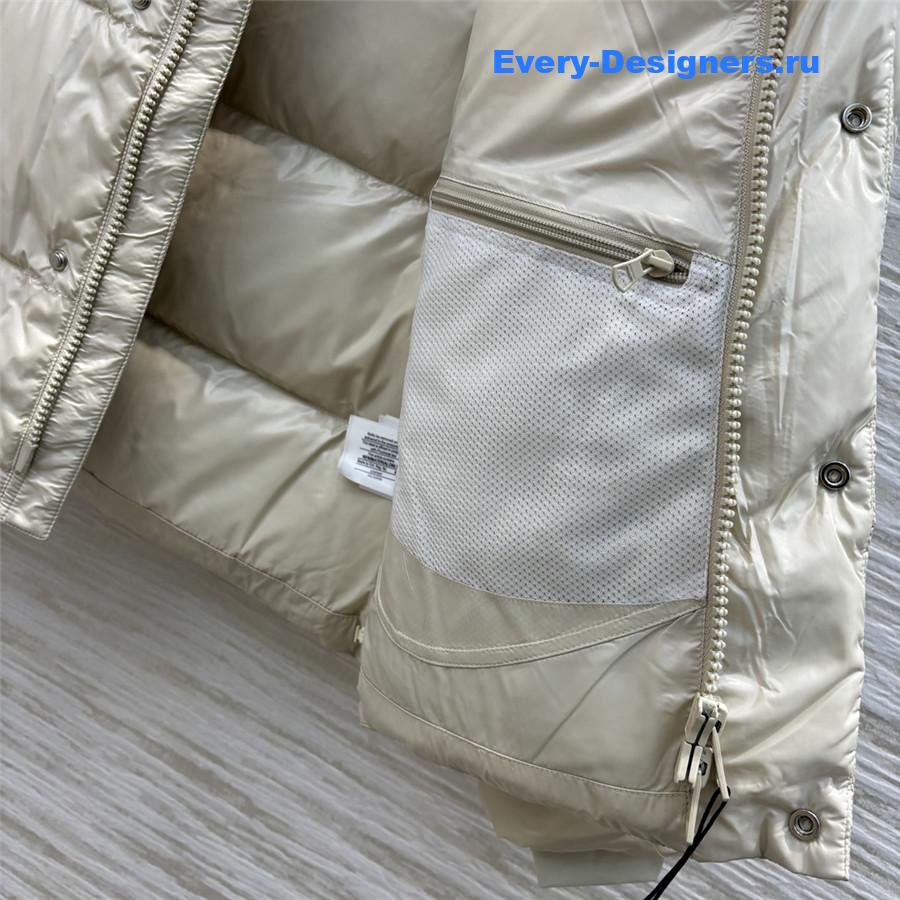 Bv*b*rry stand collar down jacket