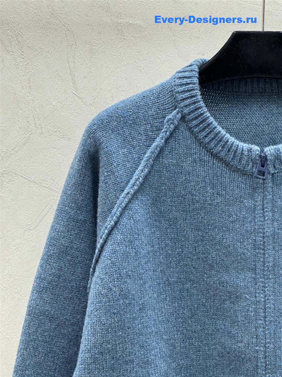 D10r oversize crewneck zip-up cardigan in blue