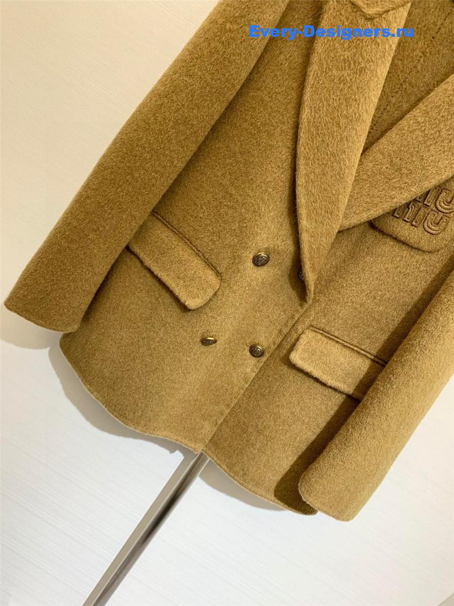 M1um1u wool coat