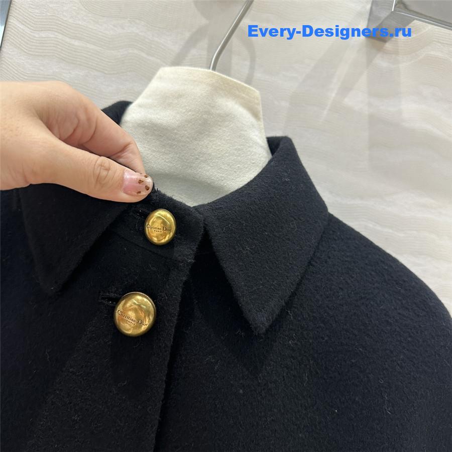 D10r women’s cashmere cape coat