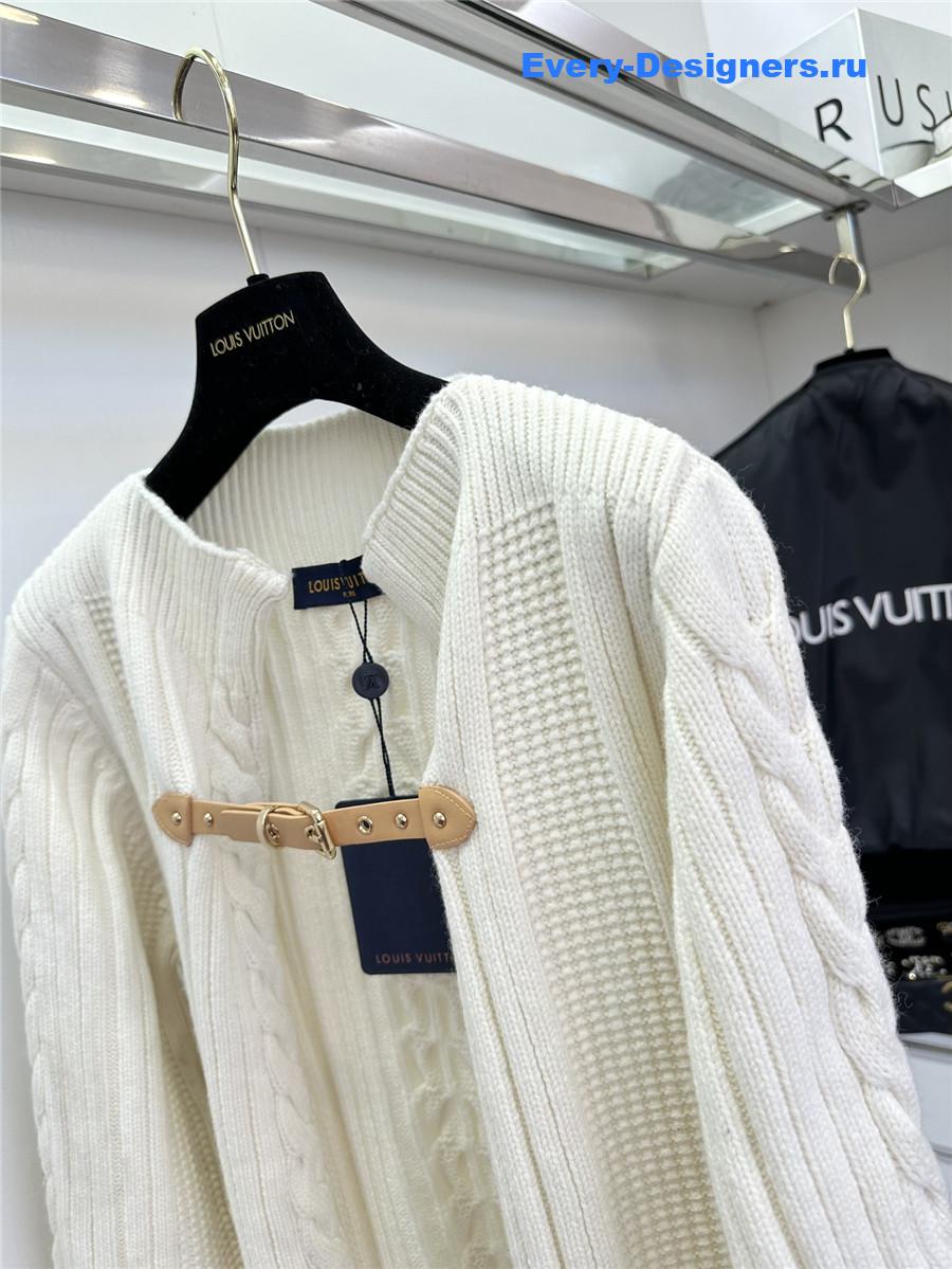 l0vis Vvtt0n white cable knit sweater