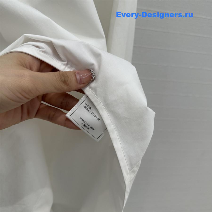 L0ew* asymmetric longline shirt in white