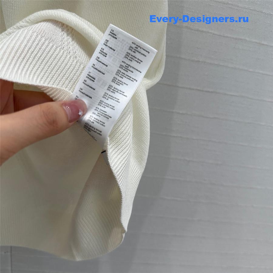 H**me5 hollow knit short-sleeved top in white