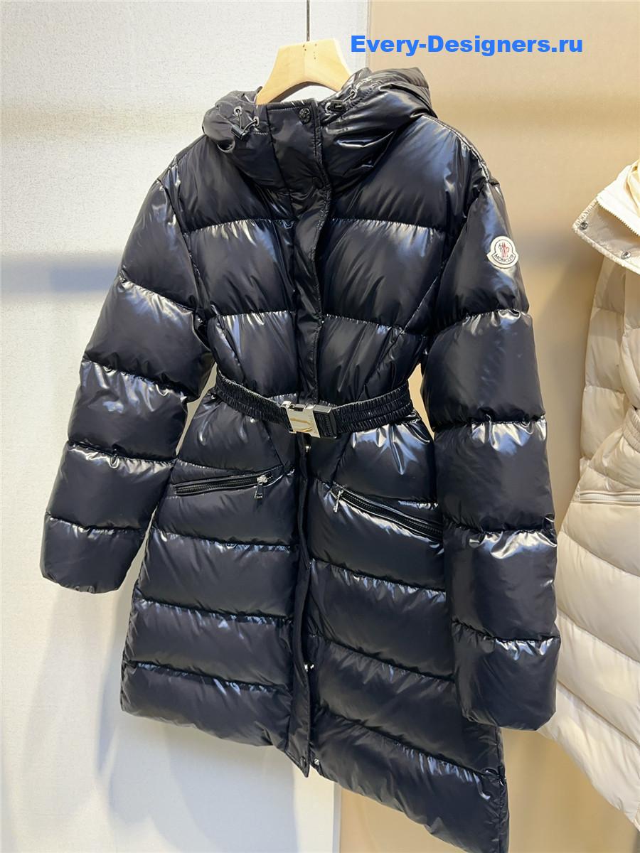 Moncler Bellevue Hooded Down Jacket Women