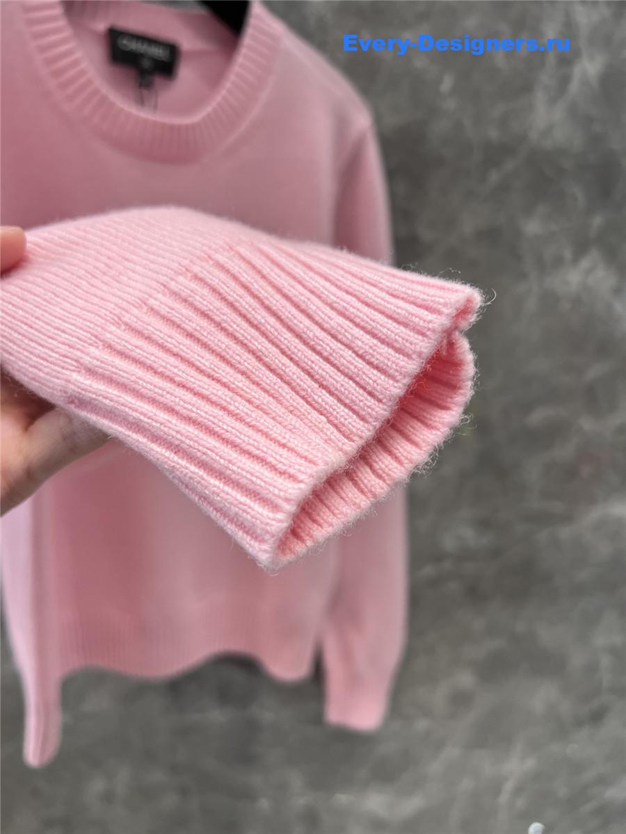 Ch**el wool knitted lettering crew neck sweater set in pink
