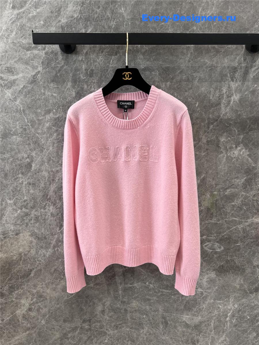 Ch**el wool knitted lettering crew neck sweater set in pink