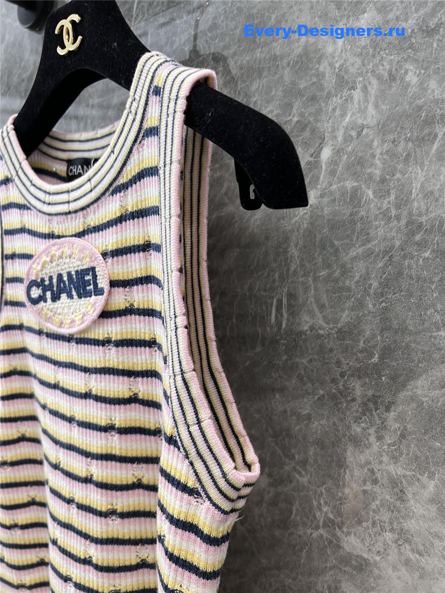 Ch**el logo striped knit vest