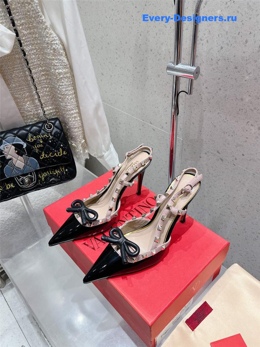 Va1e*ntin0 rockstud bow patent leather beige slingback pump