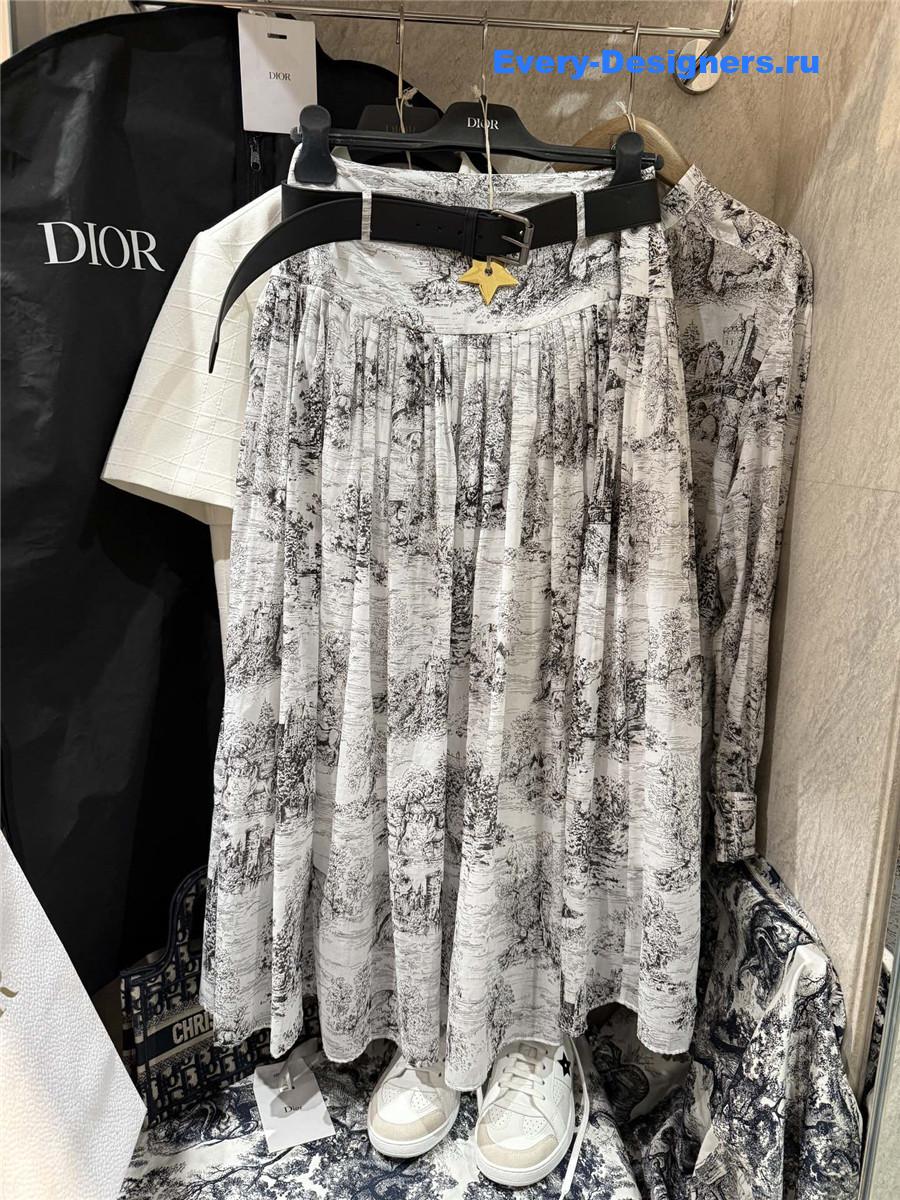 D10r cd chez moi belted skirt