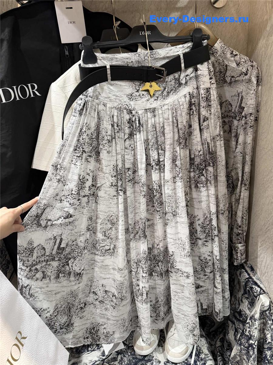 D10r cd chez moi belted skirt