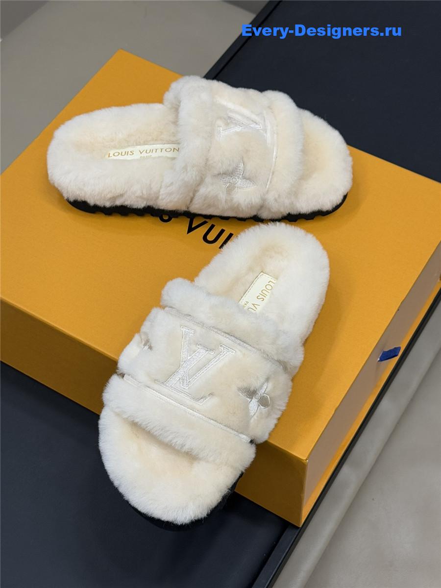 l0vis Vvtt0n lv bliss comfort mule beige