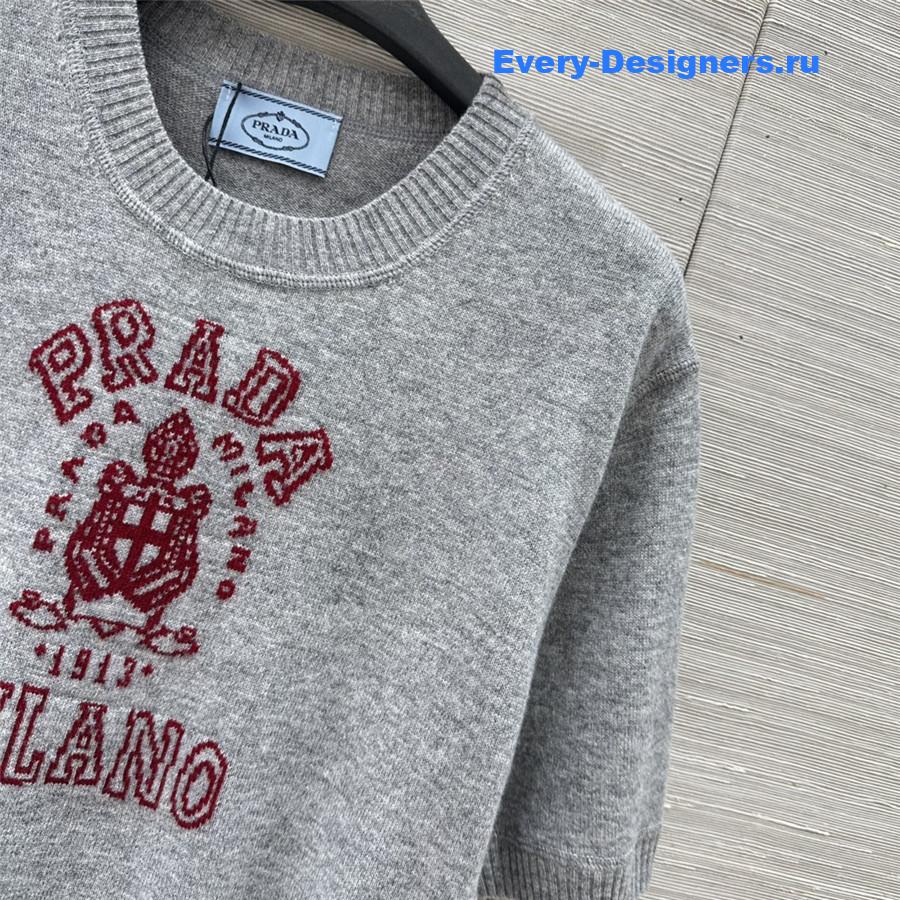 Pra*a logo grey cashmere sweater