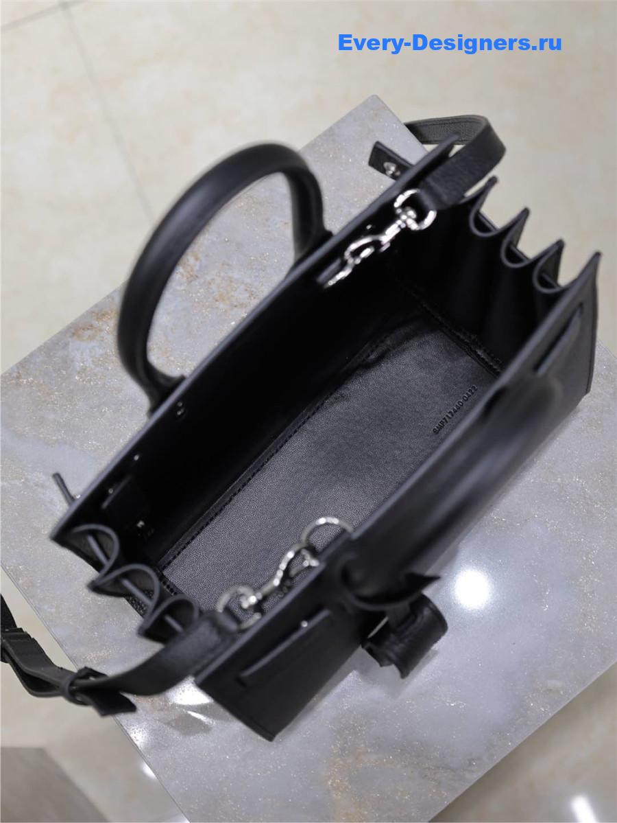 Sa1nt Lau*nt nano sac de jour bag