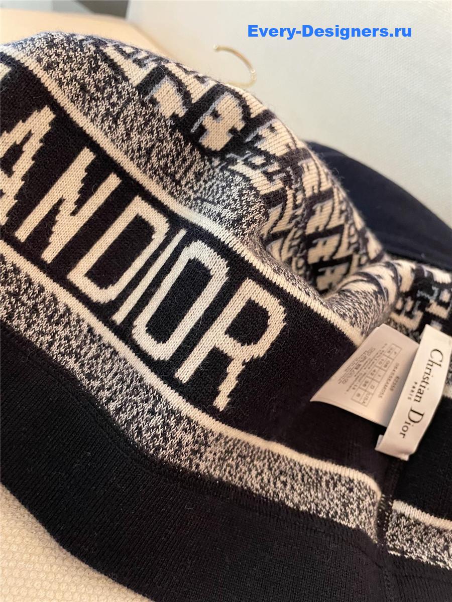 D10r oblique knitted wool zip-up jacket blue