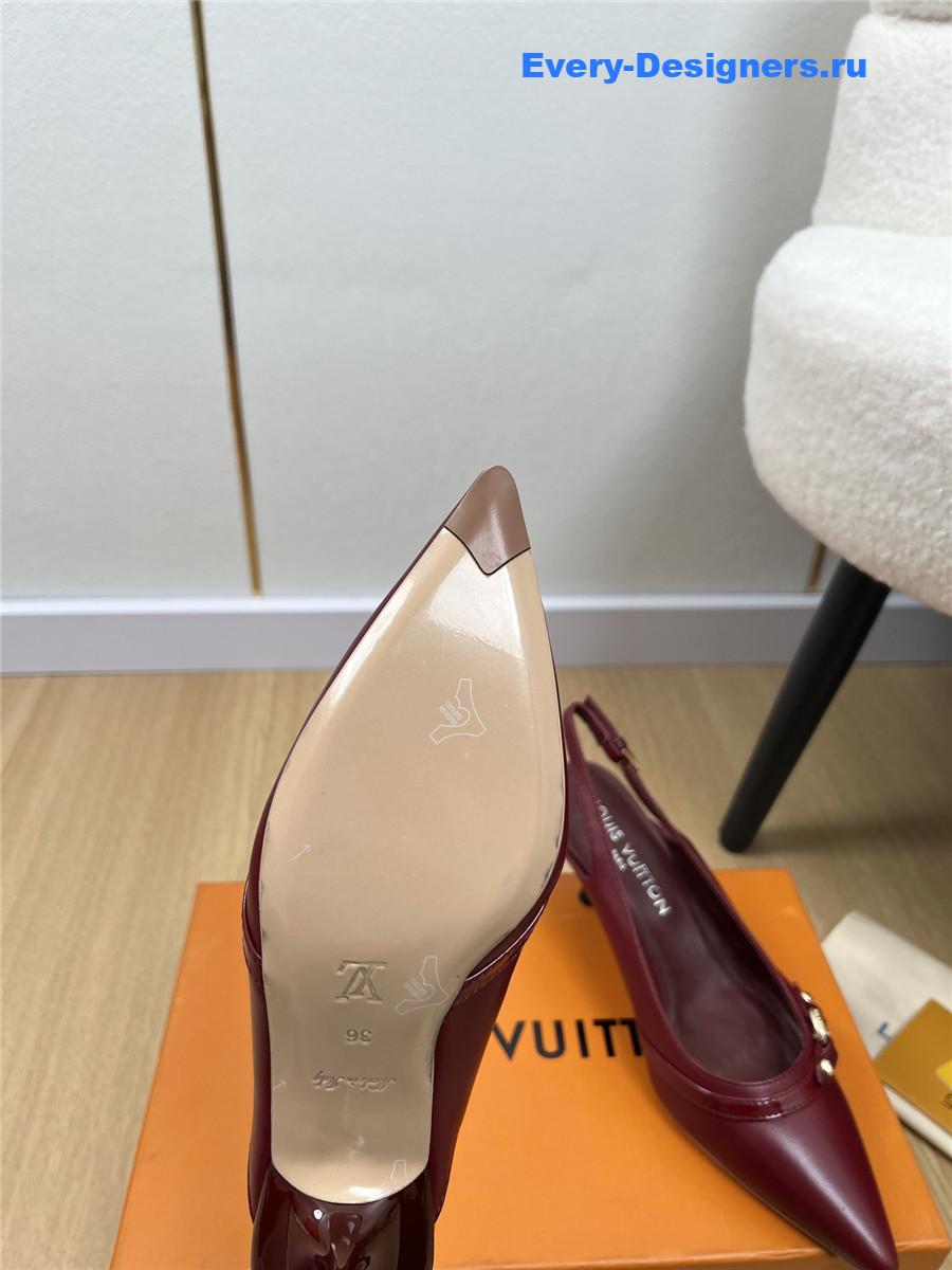 l0vis Vvtt0n archlight slingback pumps in burgundy