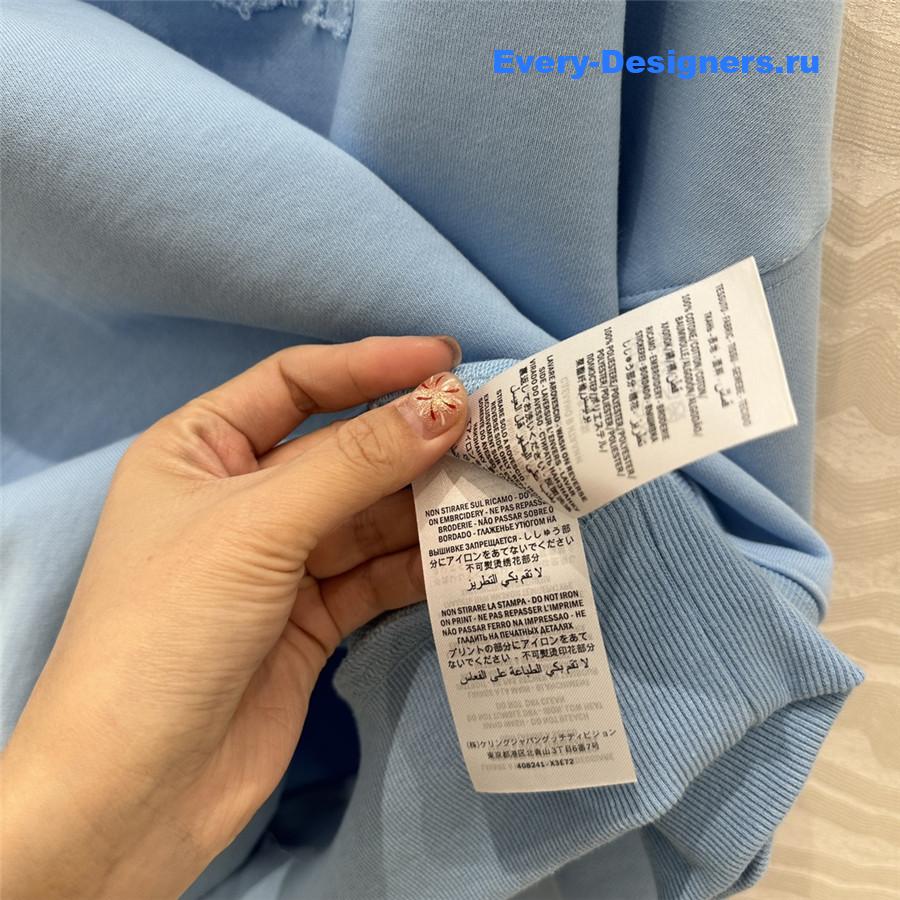 Gvc*1 embroidered blue cotton jersey sweatshirt