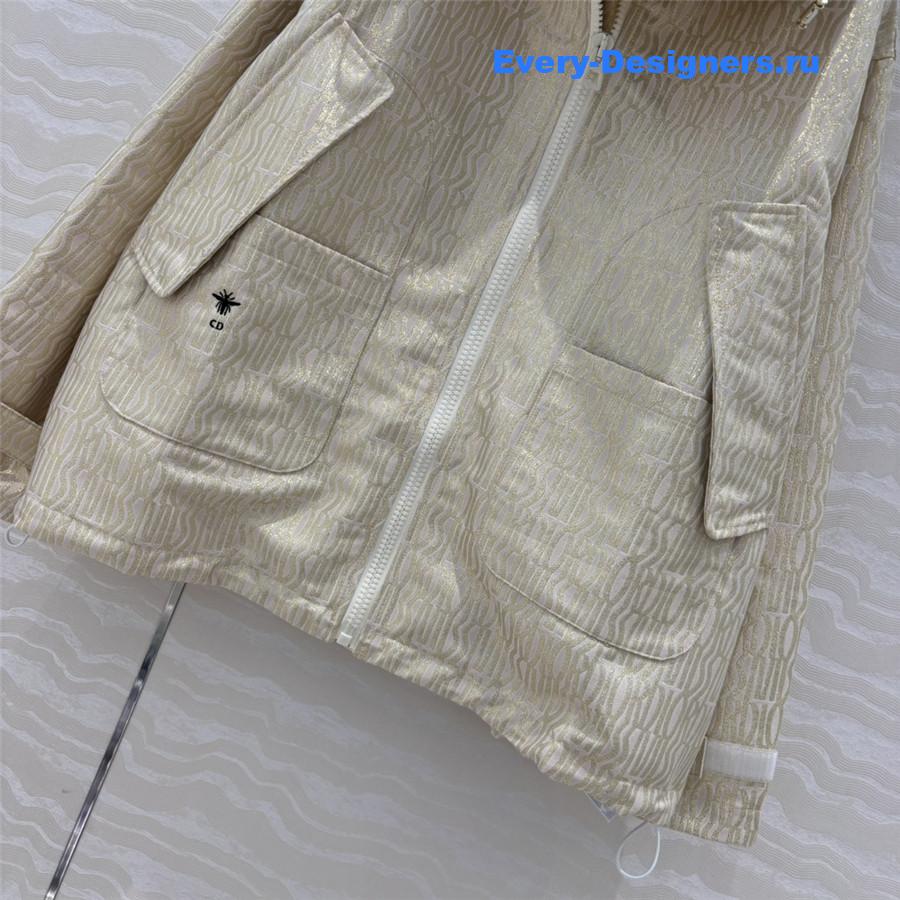 D10ralps waterproof hooded jacket