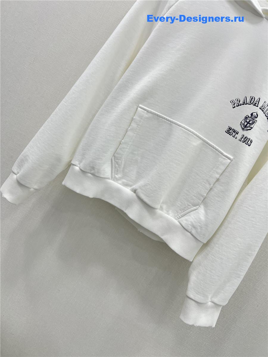 Pra*a white logo hoodie