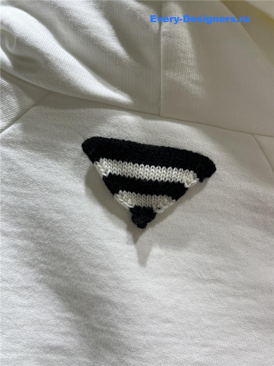 Pra*a white logo hoodie