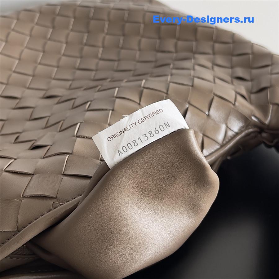 b0tt*ga Ven*ta grosse hop medium leather tote