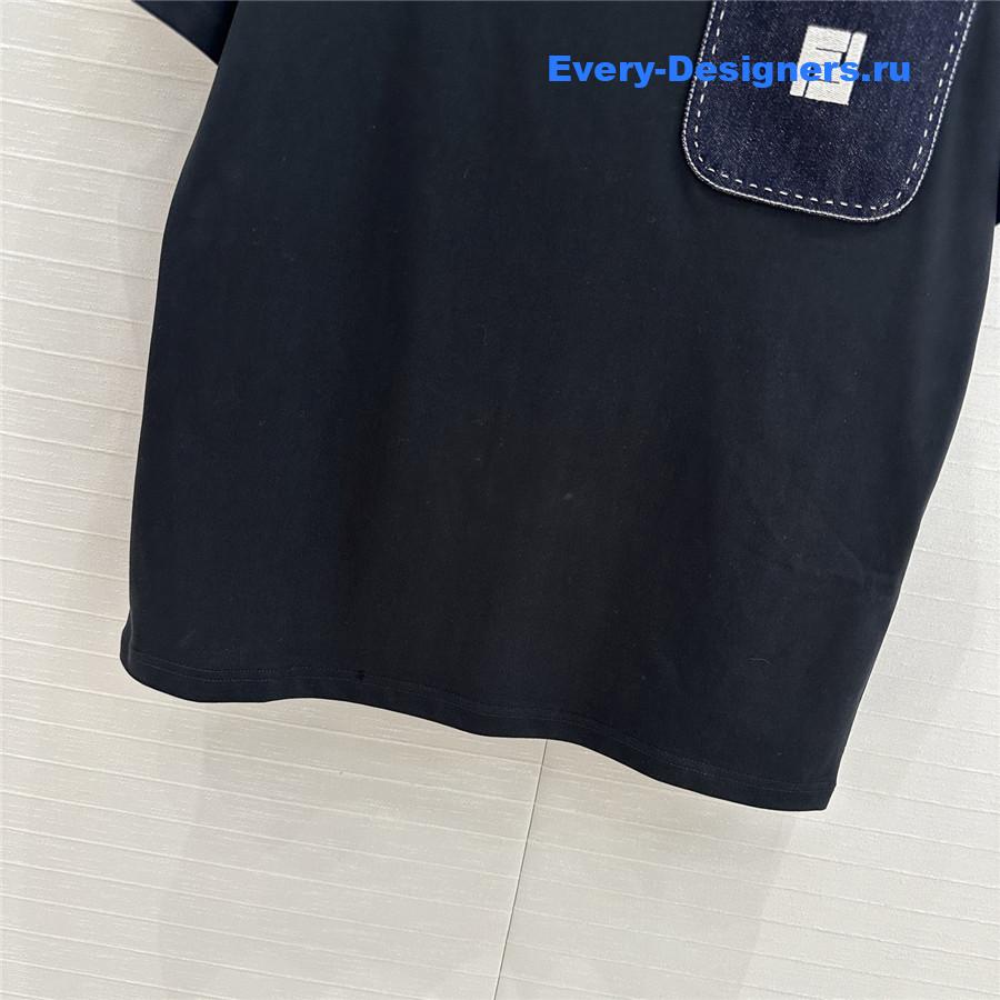 F**di embroidered logo black t-shirt