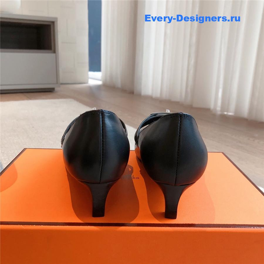 H**me5 kiara 40 black pumps