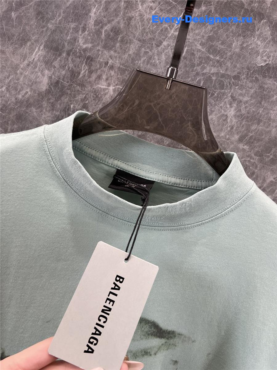 Ba1en*iaga lettering printed crew neck t-shirt