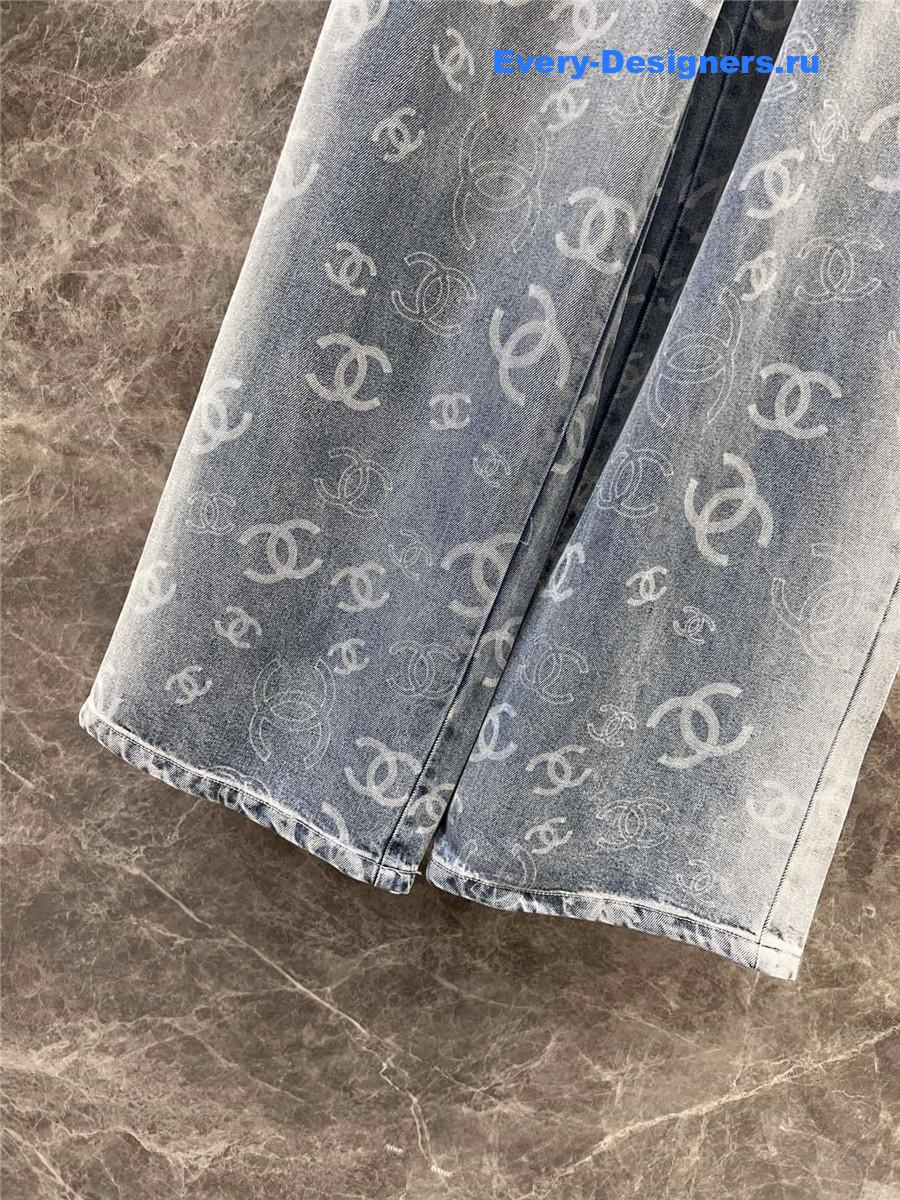 Ch**el gradient washed jeans